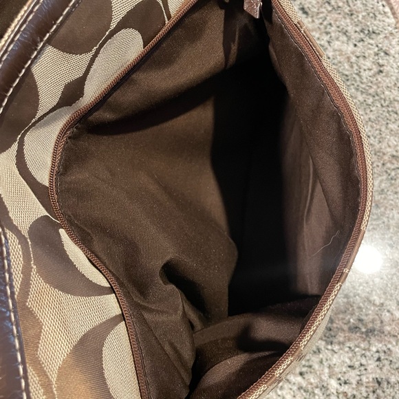 Coach Brown Signature Tote Bag And Makeup Bag - Picture 11 of 15